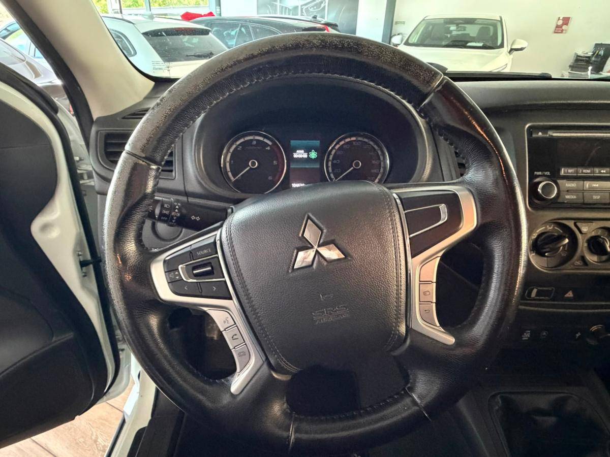 mitsubishi-l200-2022-diesel-2268cc