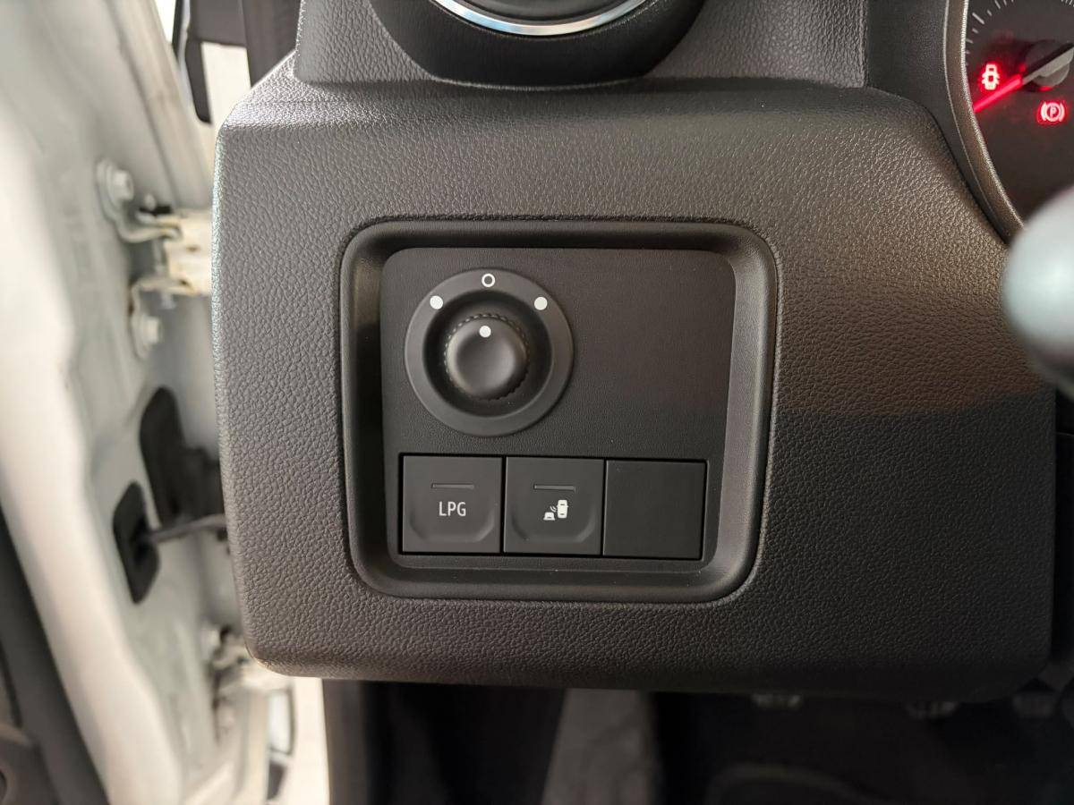 dacia-duster-2022-gpl-999cc
