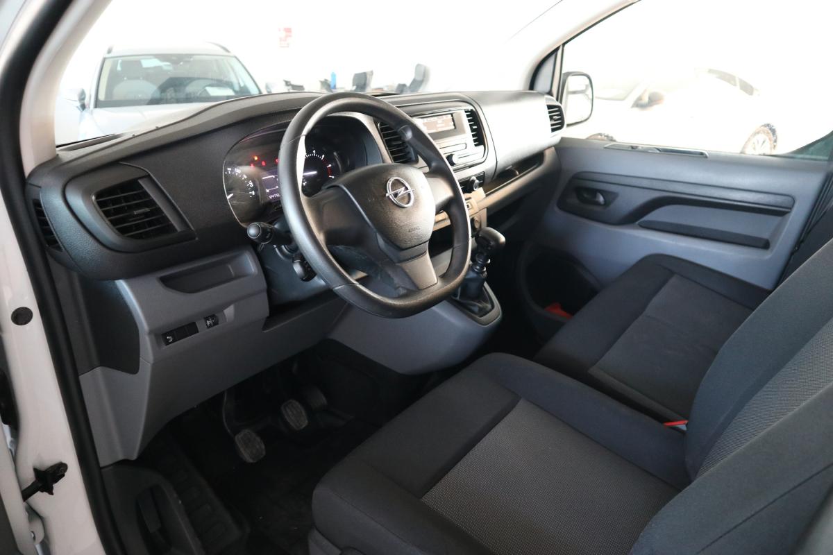 opel-vivaro-2022-diesel-1499cc