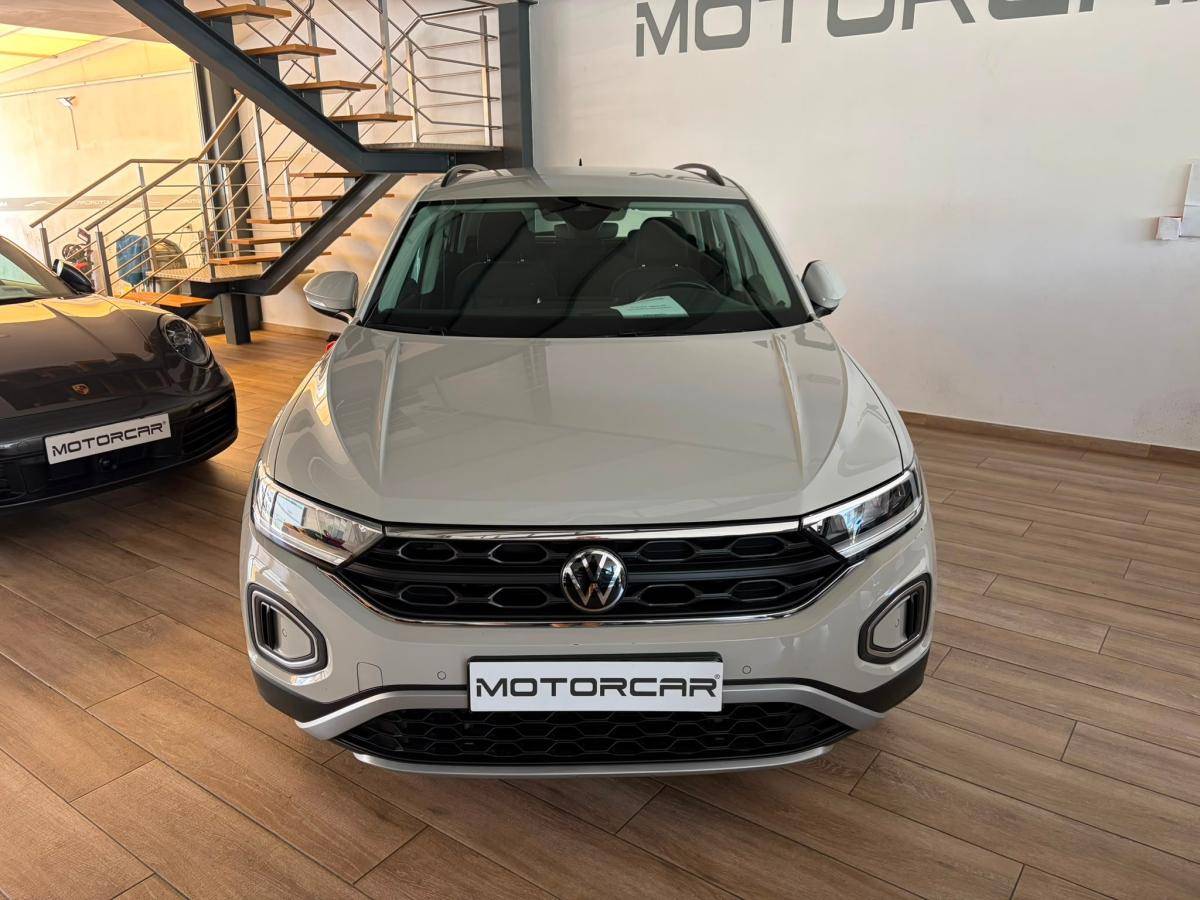 volkswagen-t-roc-2023-gasolina-999cc