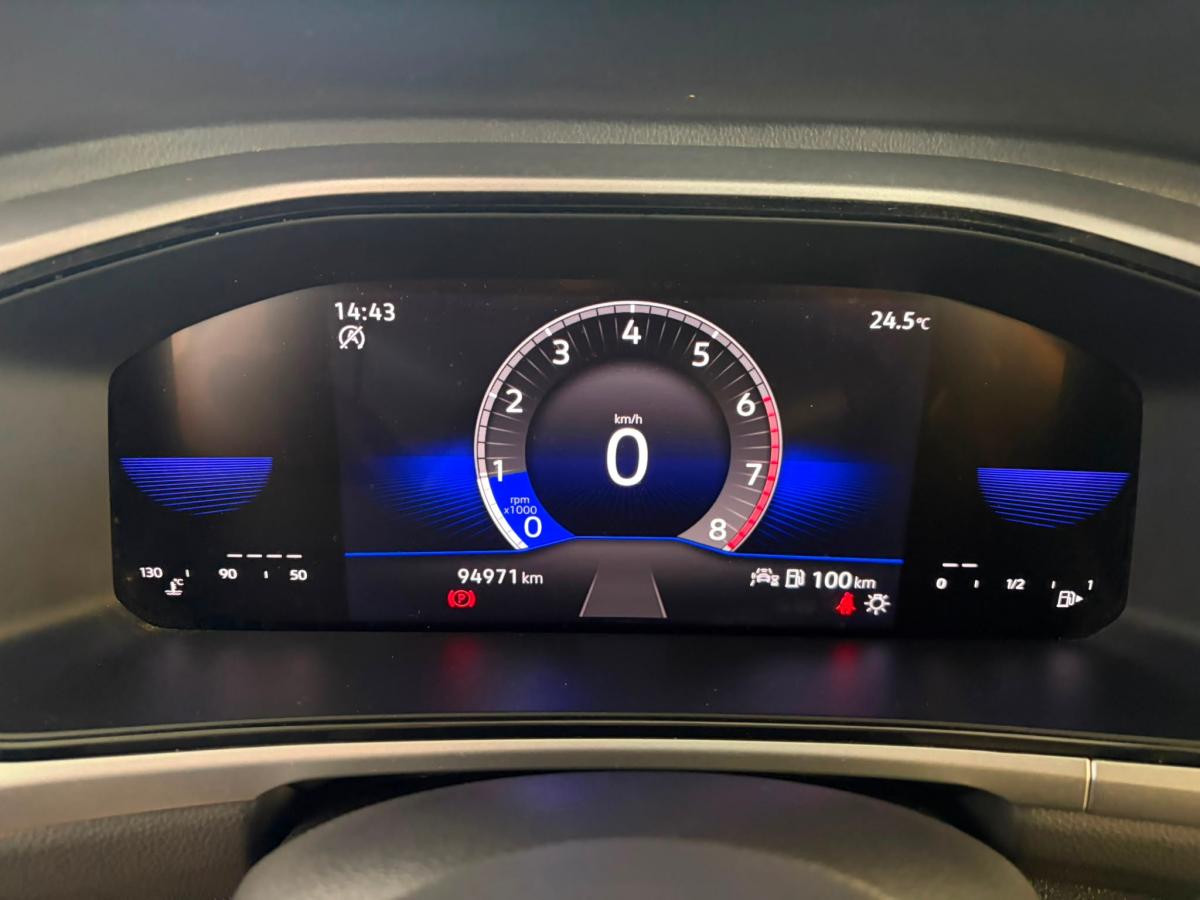 volkswagen-t-roc-2023-gasolina-999cc