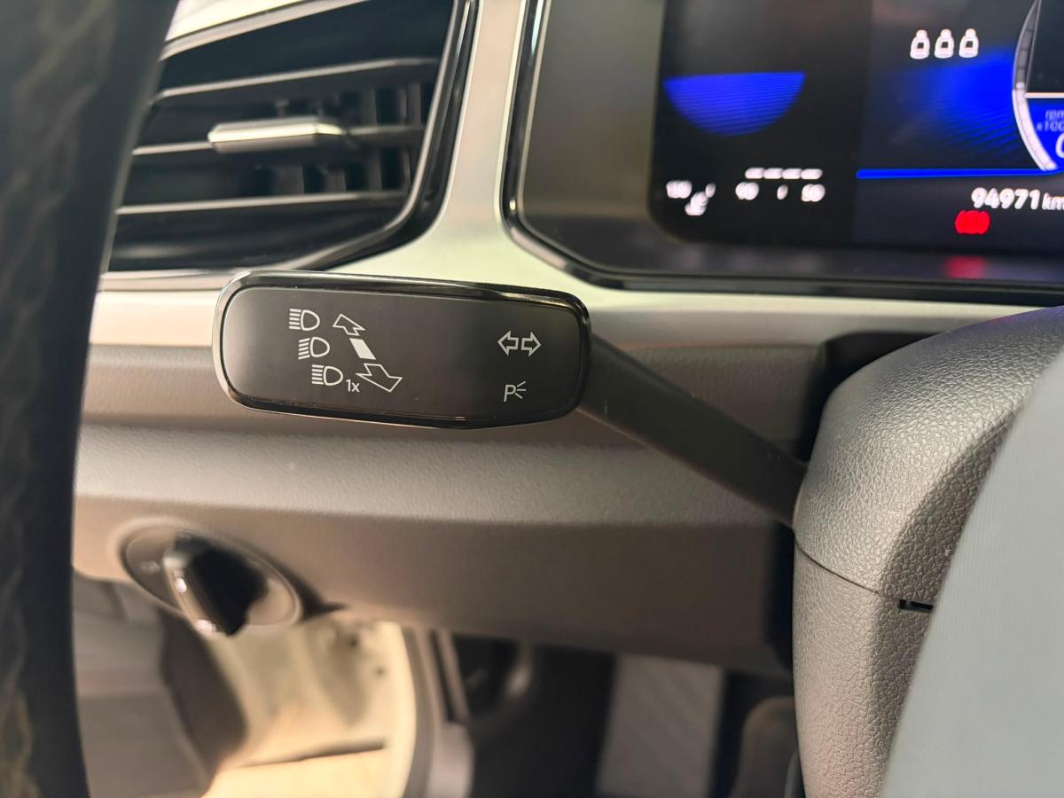 volkswagen-t-roc-2023-gasolina-999cc