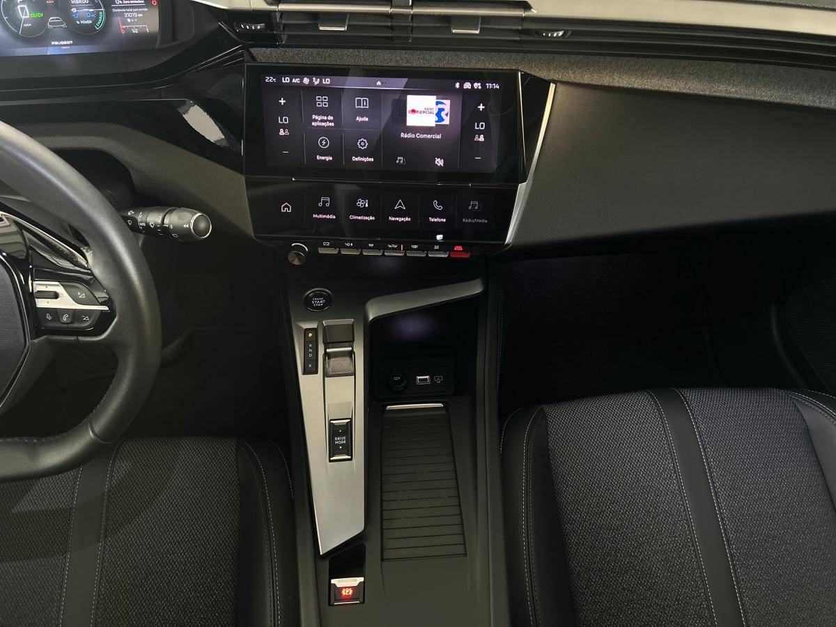 peugeot-308-sw-2023-hibrido-a-gasolina-1598cc
