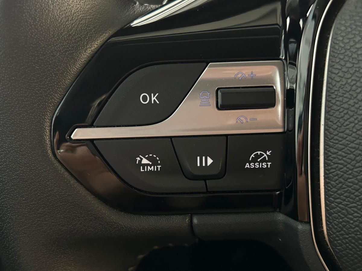 peugeot-308-sw-2023-hibrido-a-gasolina-1598cc
