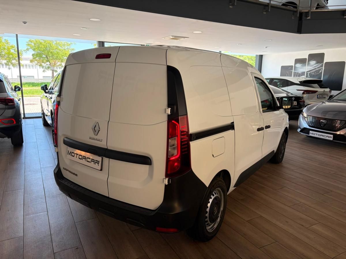 renault-express-2023-diesel-1461cc
