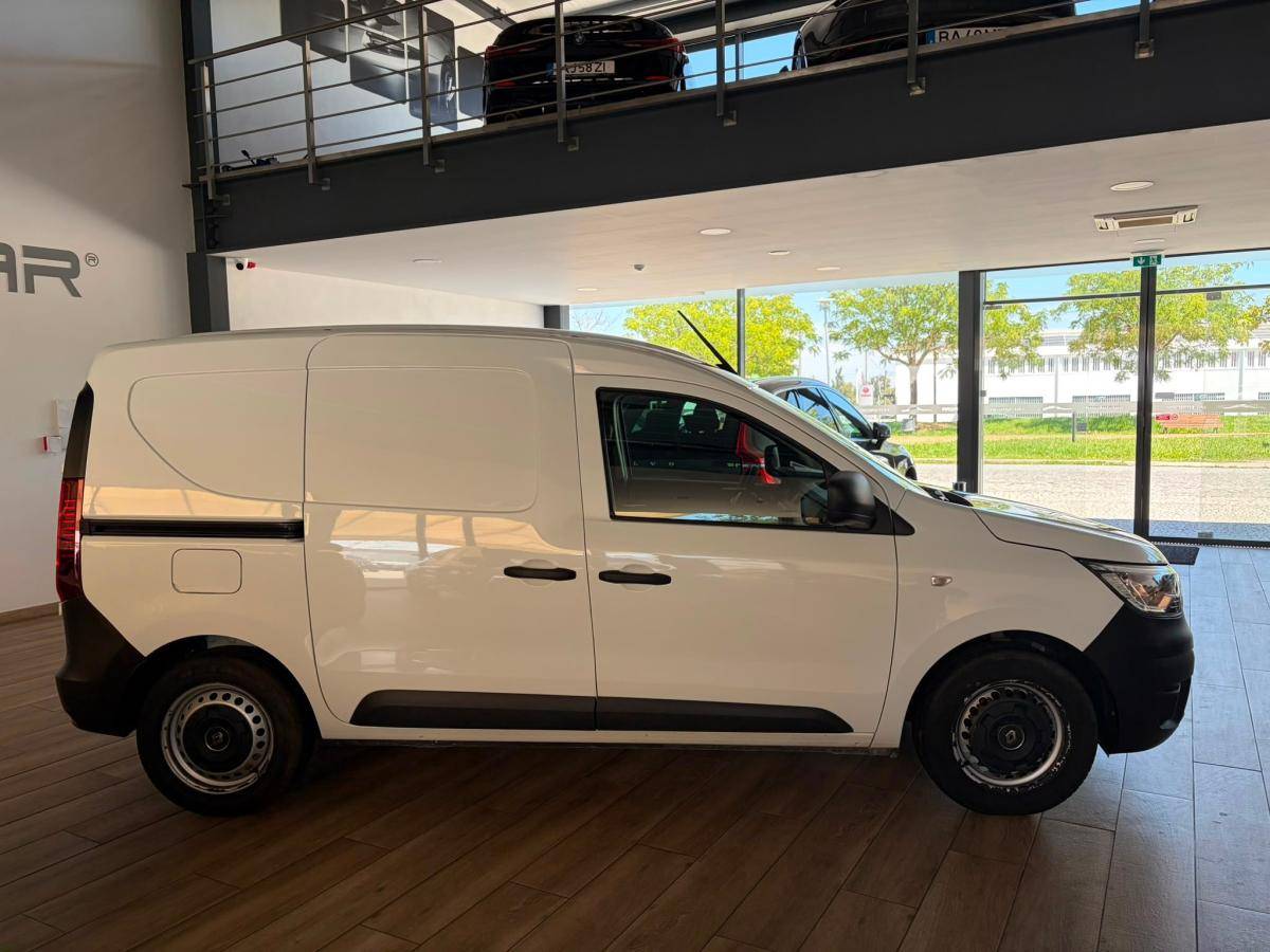 renault-express-2023-diesel-1461cc