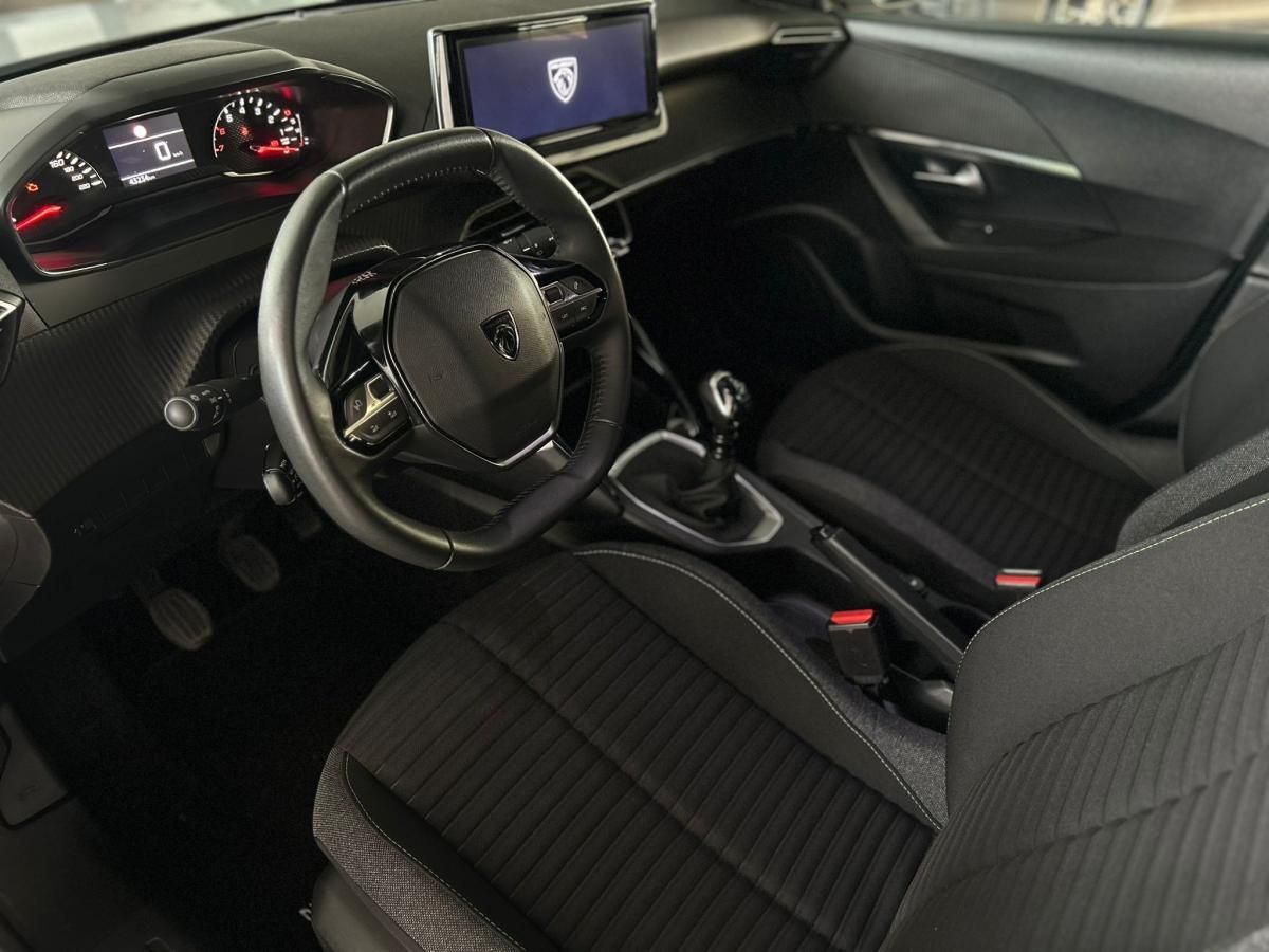 peugeot-2008-2024-gasolina-1199cc