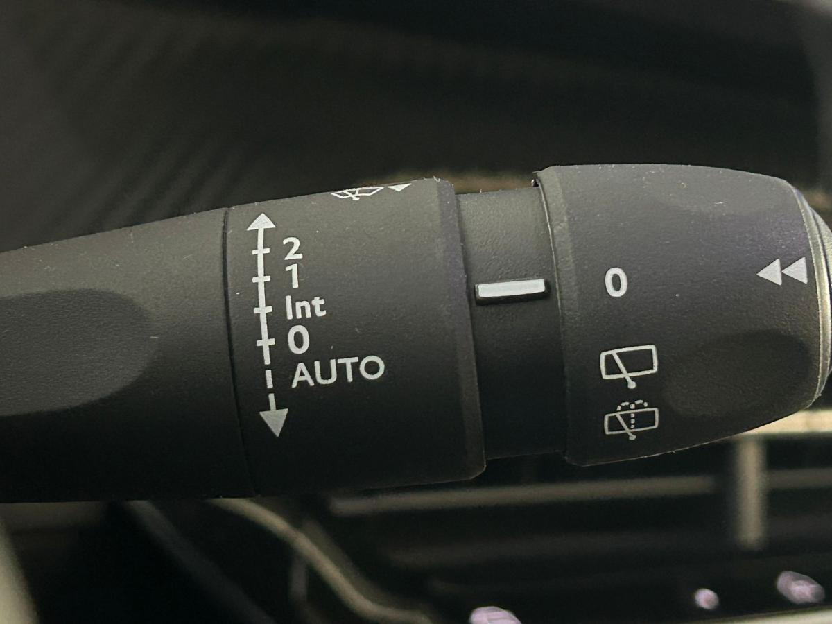 peugeot-2008-2024-gasolina-1199cc