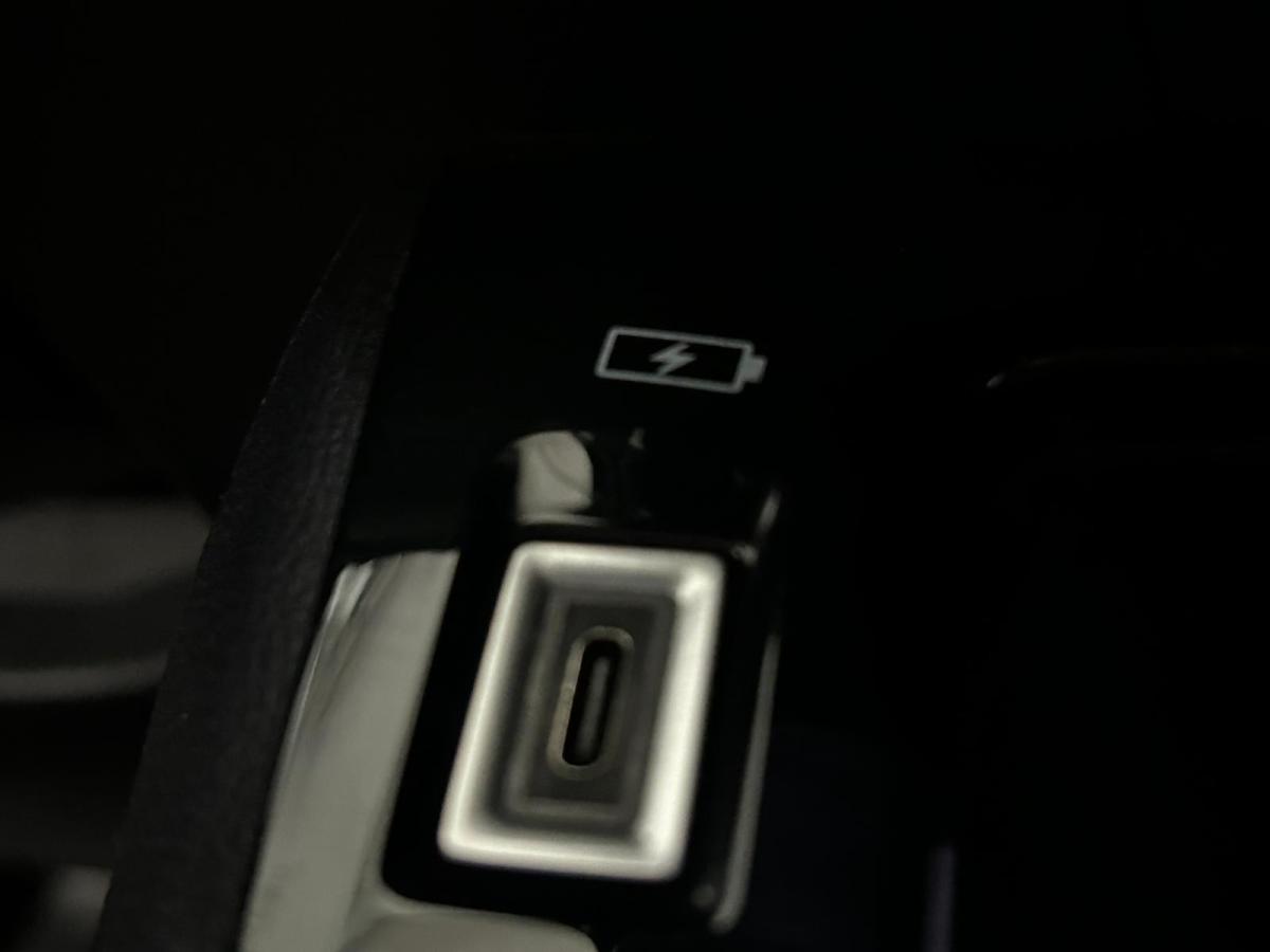 peugeot-2008-2024-gasolina-1199cc