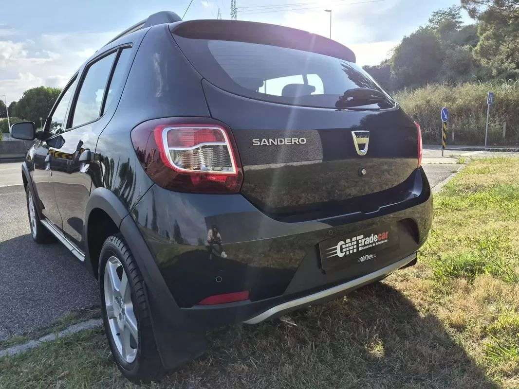 dacia-sandero-2016-gasolina-898cc