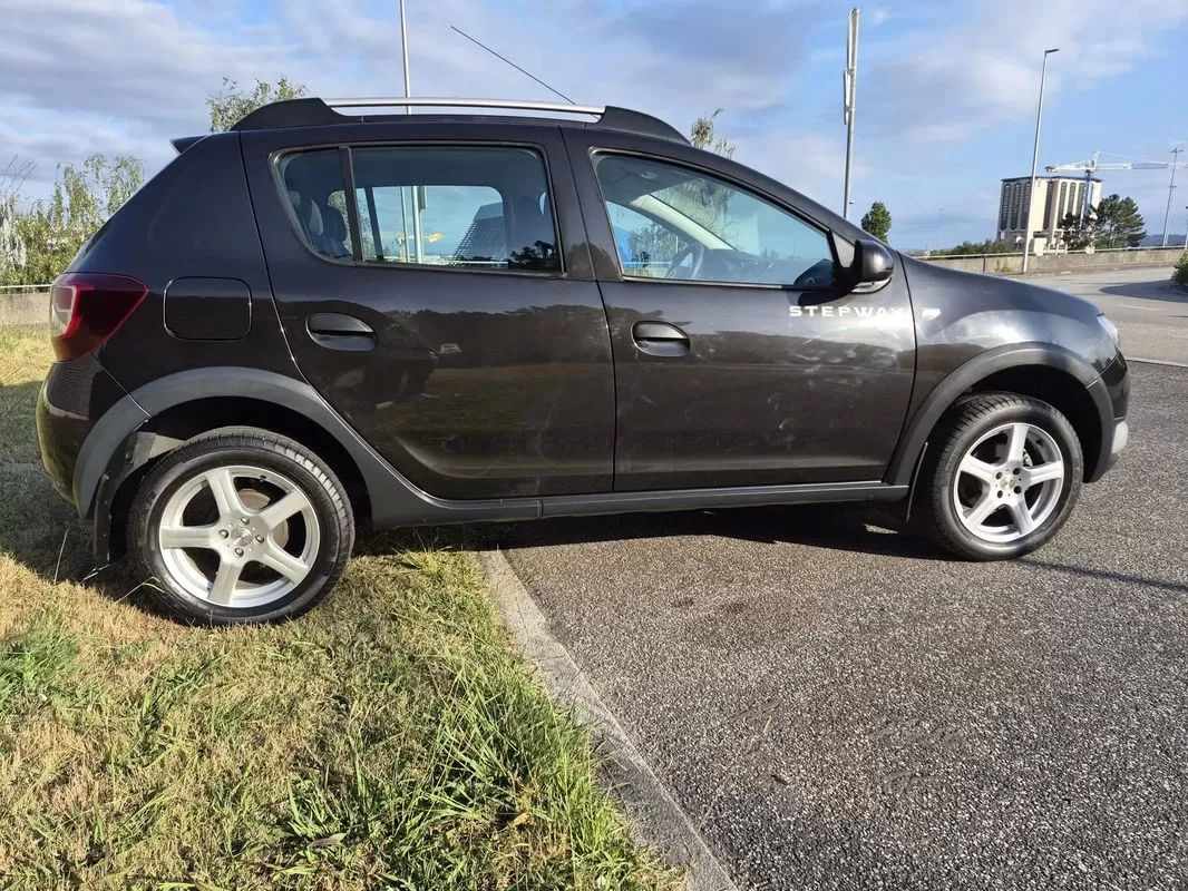 dacia-sandero-2016-gasolina-898cc