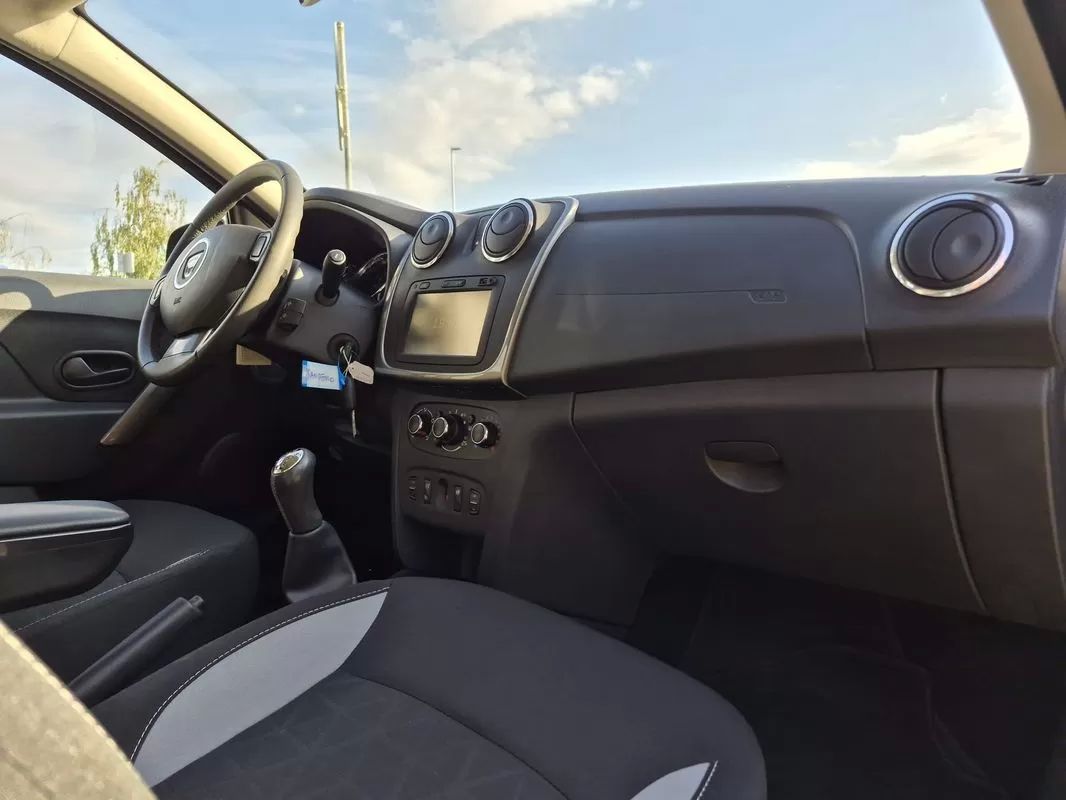 dacia-sandero-2016-gasolina-898cc