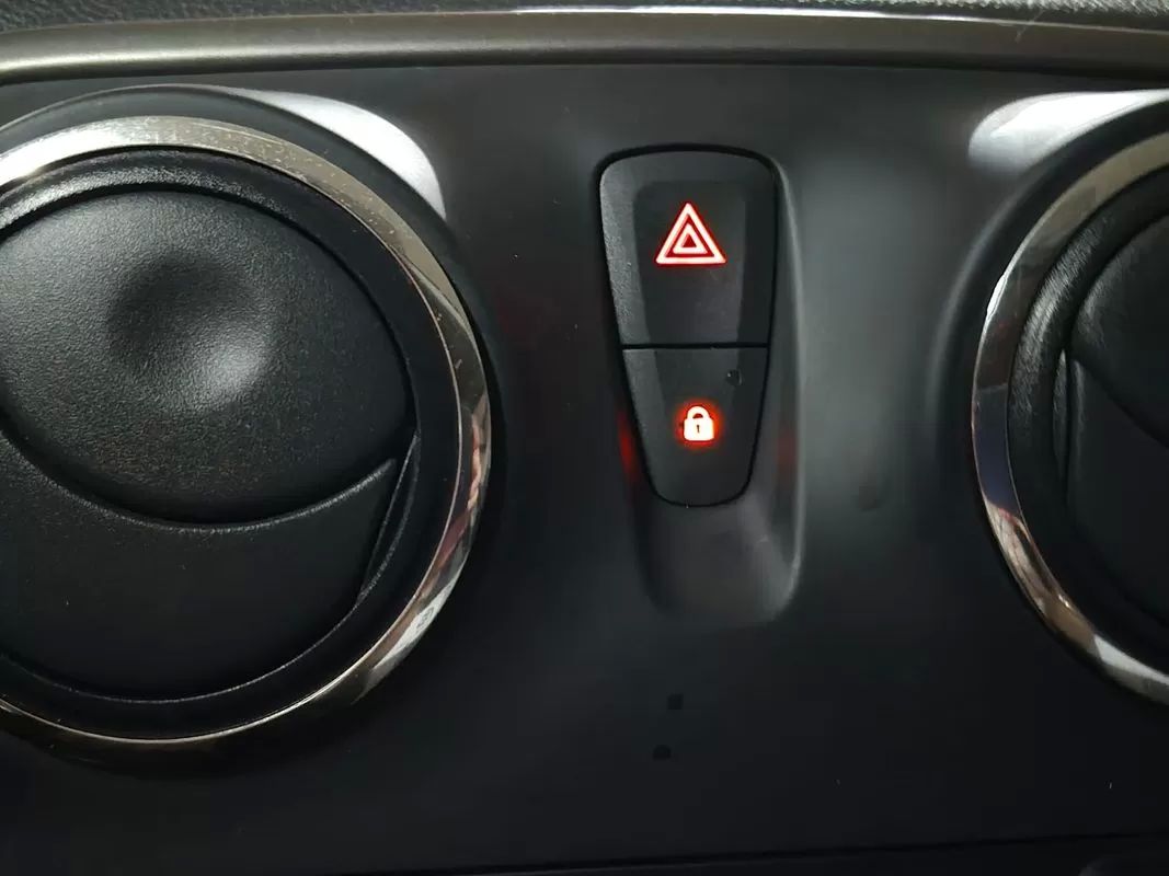 dacia-sandero-2016-gasolina-898cc