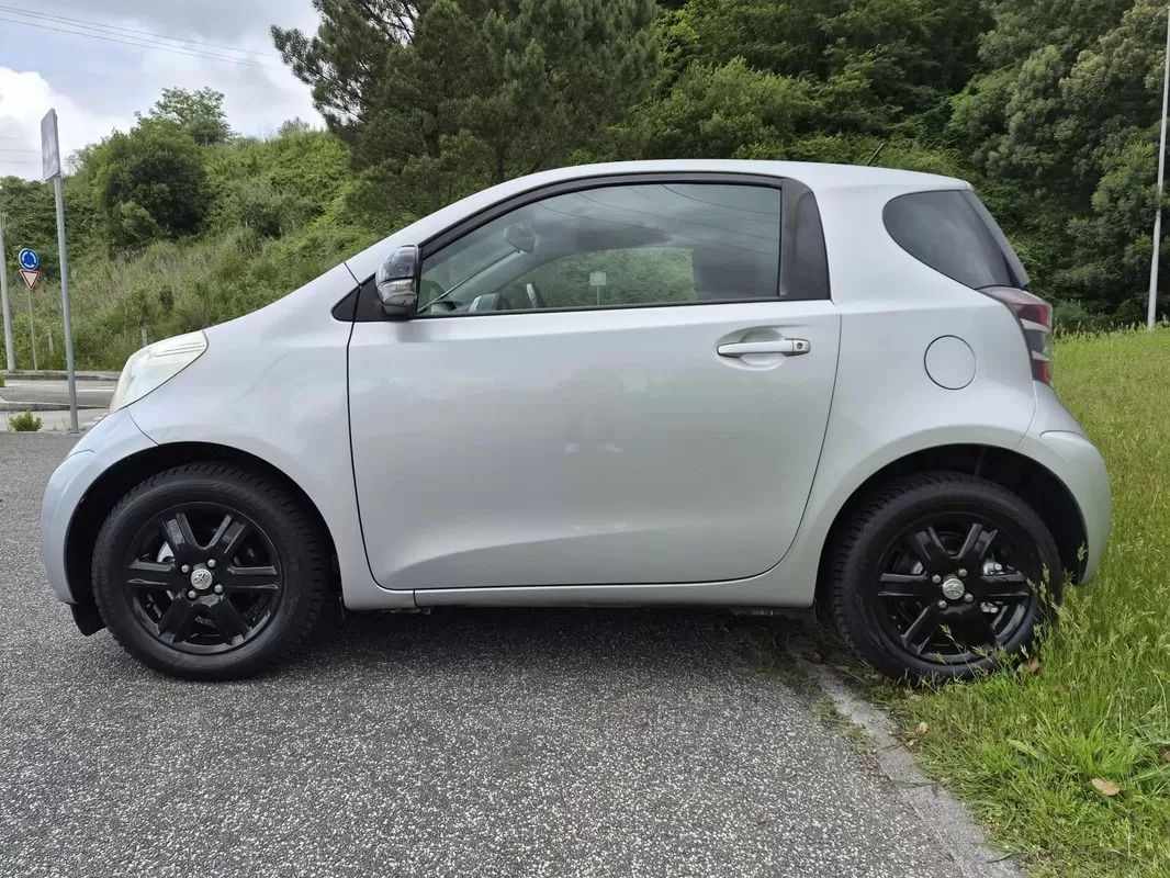 toyota-iq-2011-gasolina-998cc