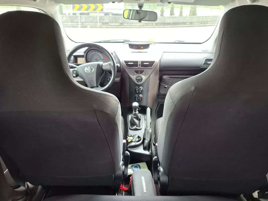 toyota-iq-2011-gasolina-998cc