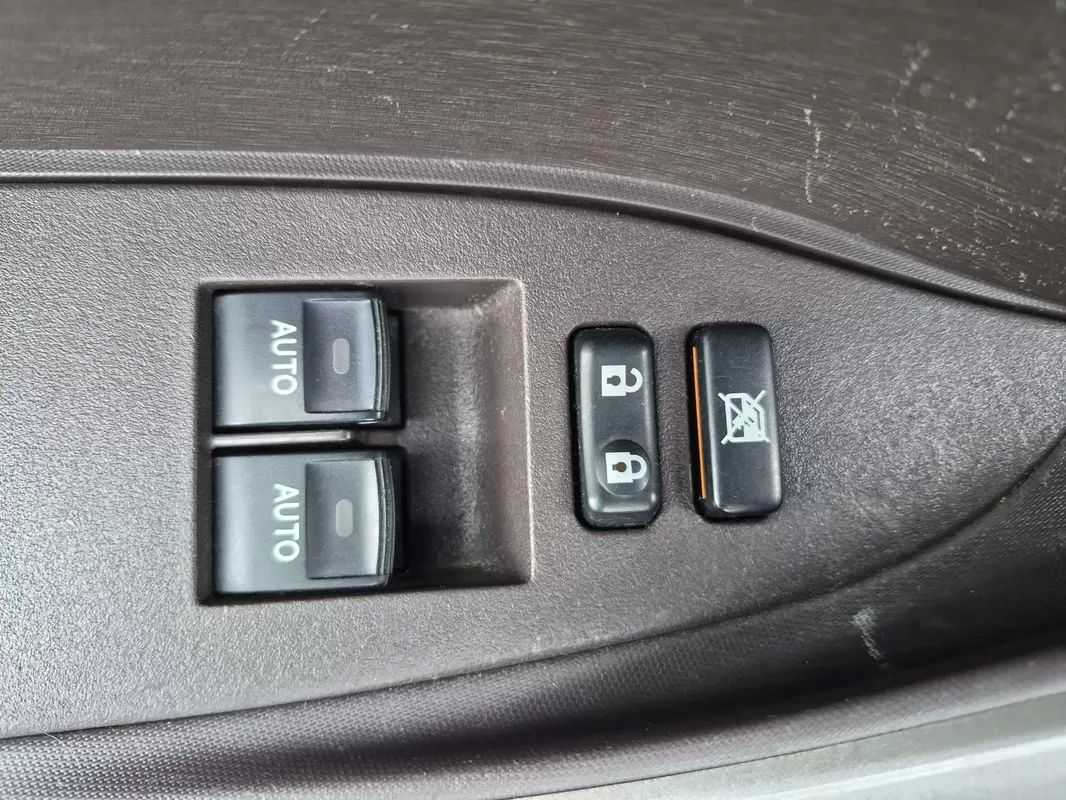 toyota-iq-2011-gasolina-998cc