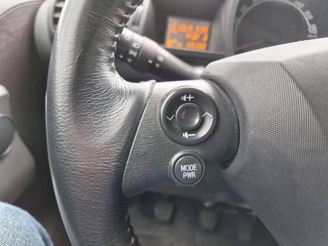 toyota-iq-2011-gasolina-998cc
