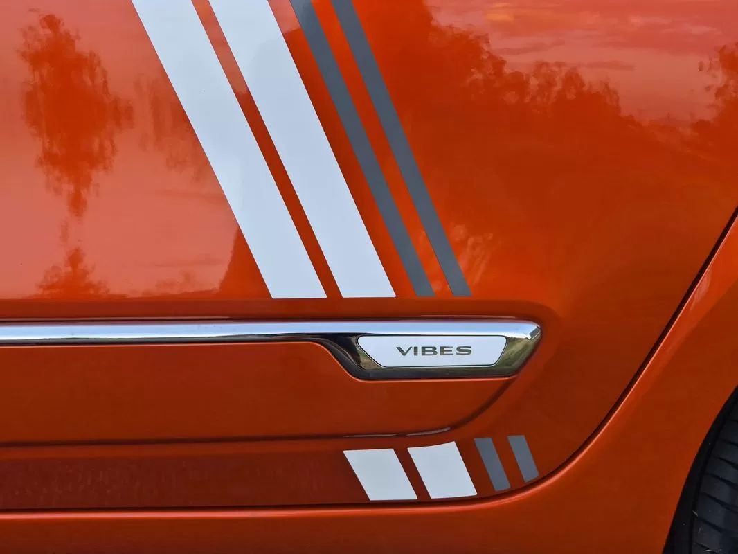 renault-twingo-2021-eletrico-200cc