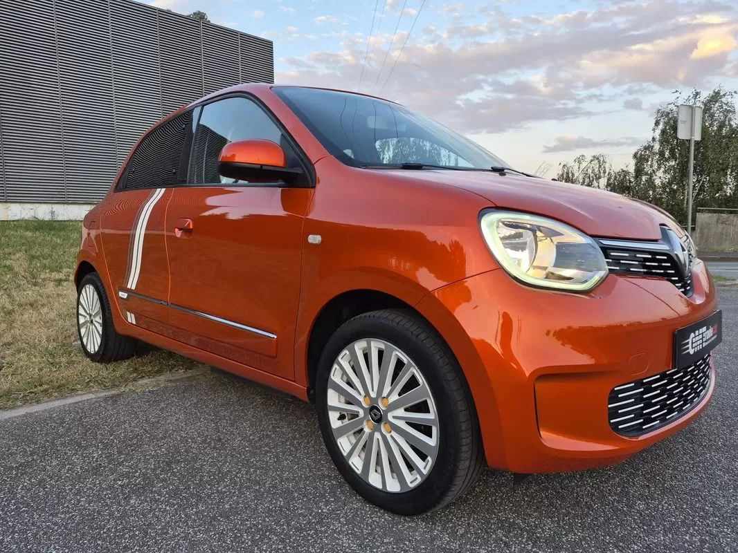 renault-twingo-2021-eletrico-200cc