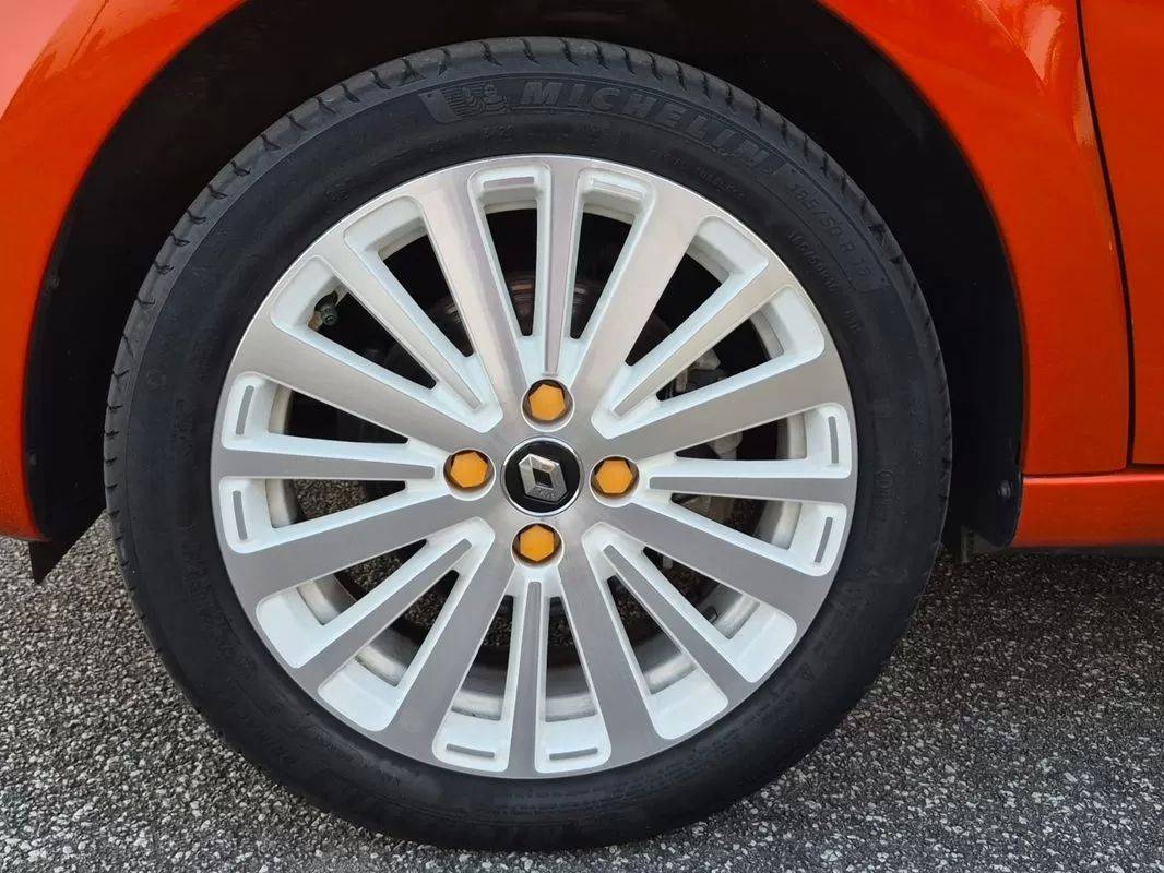 renault-twingo-2021-eletrico-200cc