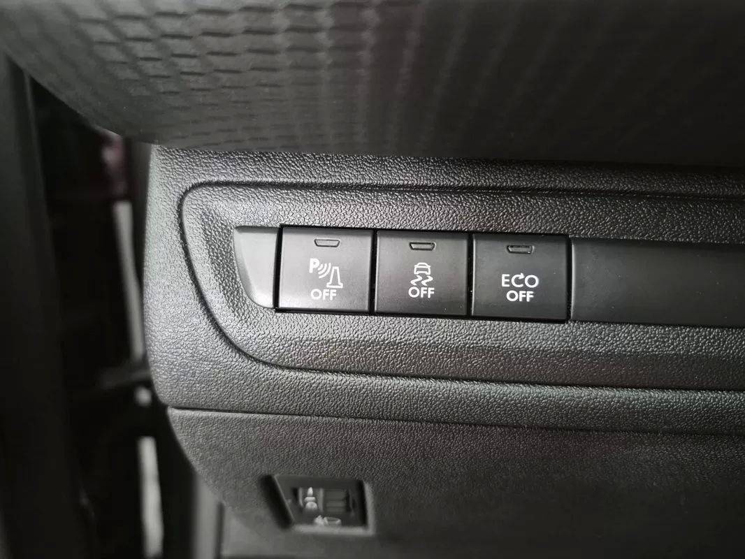 peugeot-2008-2017-gasolina-1199cc
