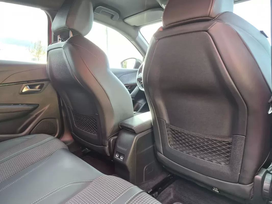 peugeot-e-208-2022-eletrico-200cc