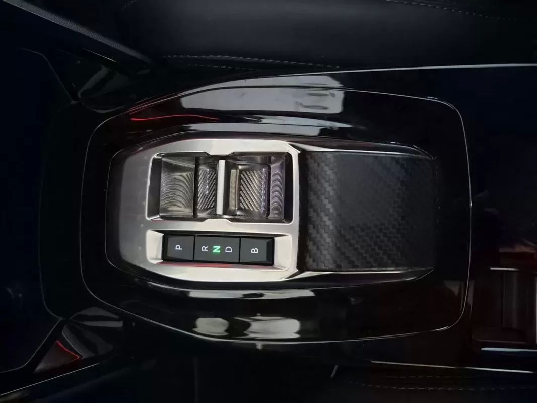 peugeot-e-208-2022-eletrico-200cc