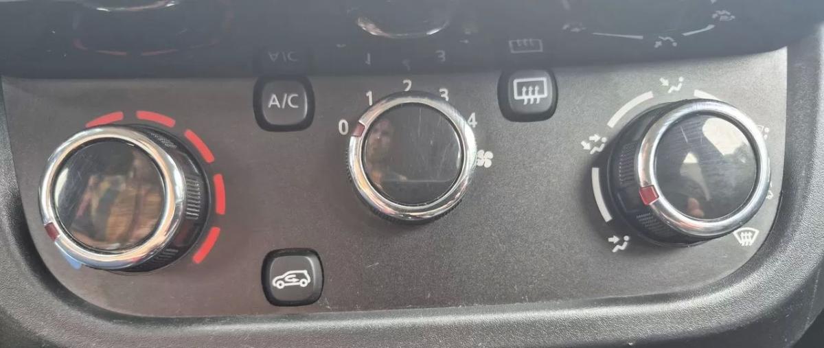 dacia-spring-2021-eletrico-200cc