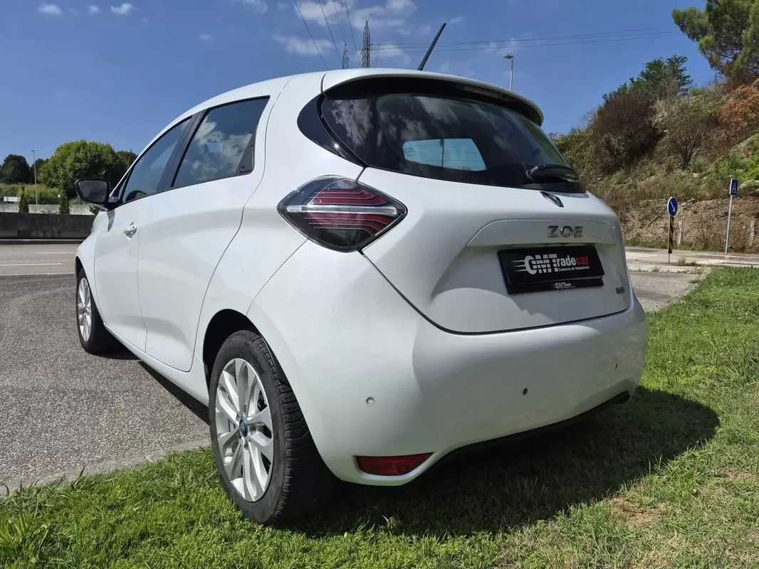 renault-zoe-2021-eletrico-0cc