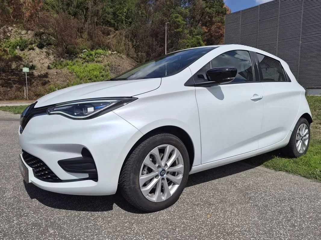 renault-zoe-2021-eletrico-0cc
