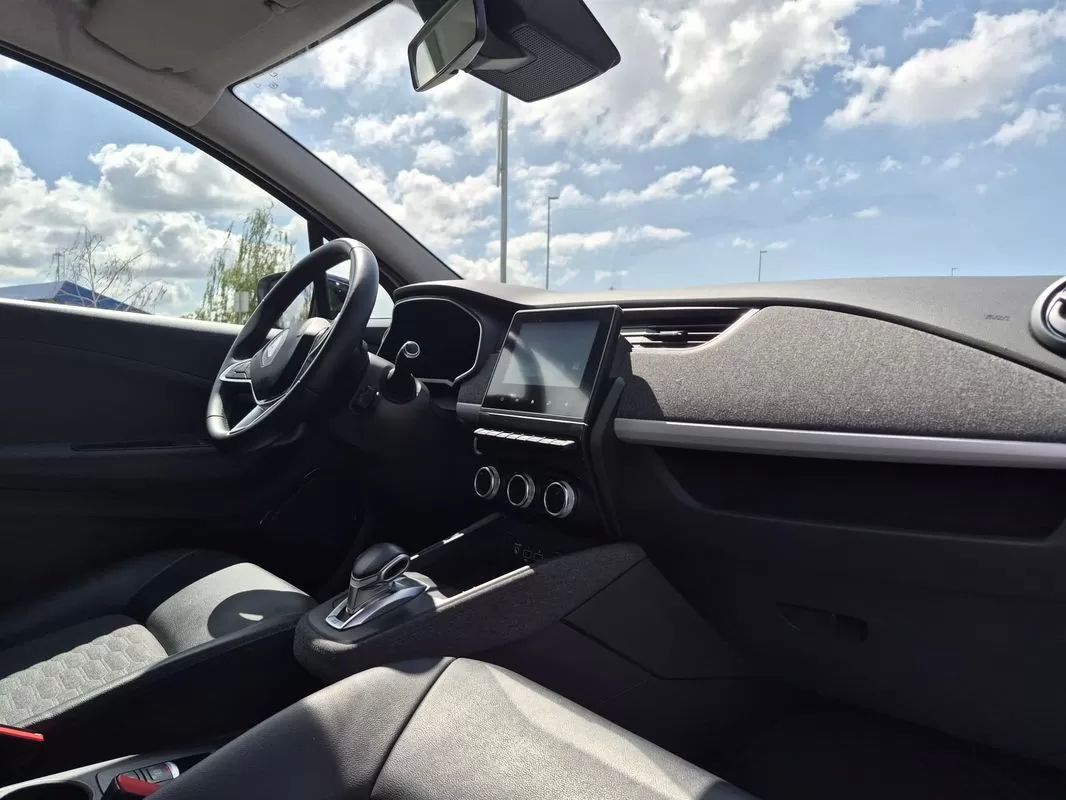 renault-zoe-2021-eletrico-0cc