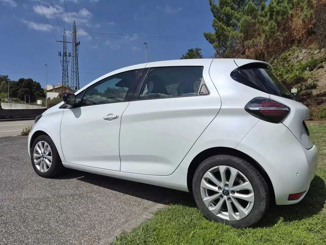 renault-zoe-2021-eletrico-0cc