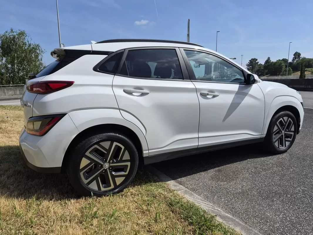 hyundai-kauai-2022-eletrico-200cc