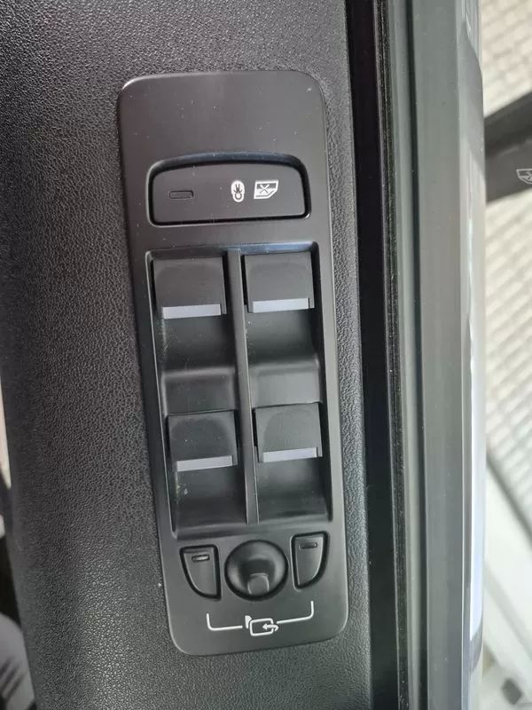 land-rover-discovery-sport-2020-hibrido-1498cc