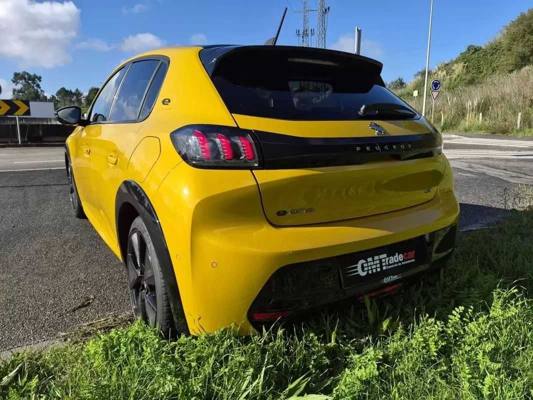 peugeot-208-2021-eletrico-200cc
