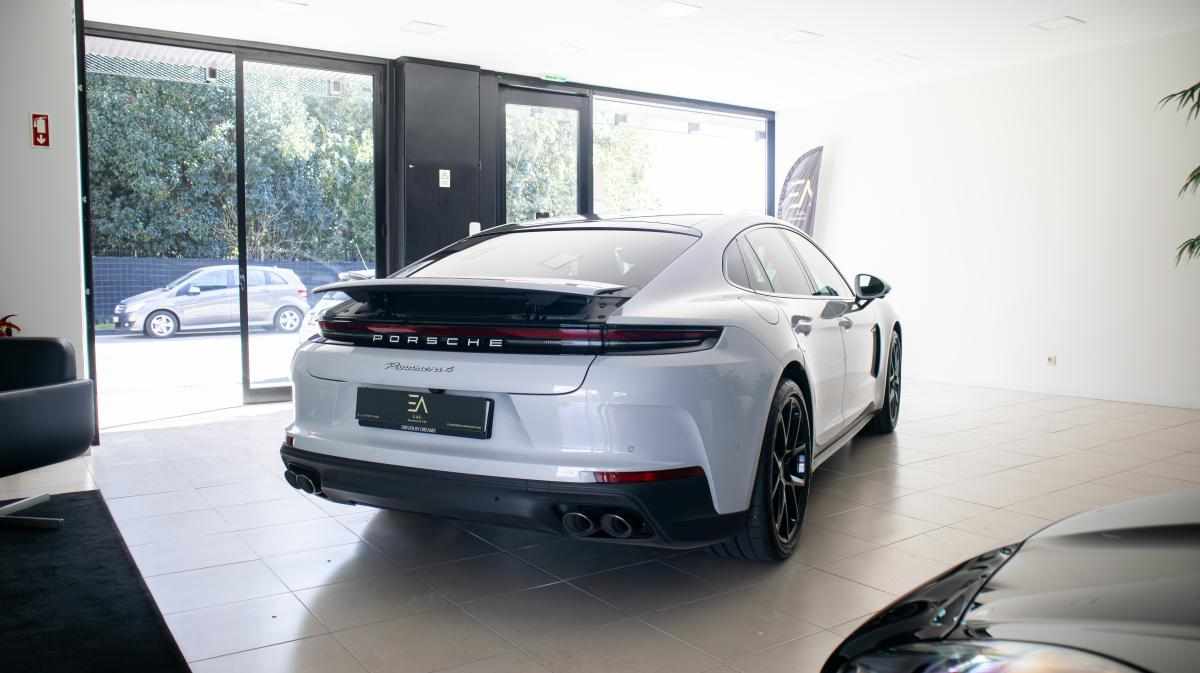 porsche-panamera-4-e-hybrid-2024-gasolina-2894cc