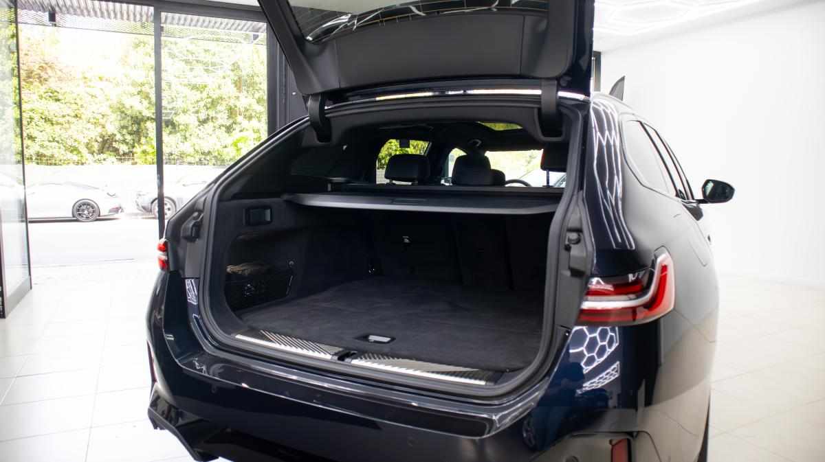 bmw-serie-5-i5-edrive40-2025-eletrico