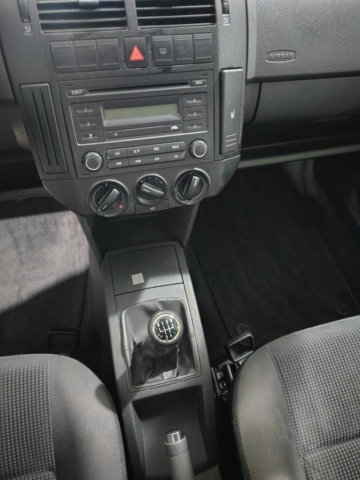 volkswagen-polo-2005-gasolina-1198cc