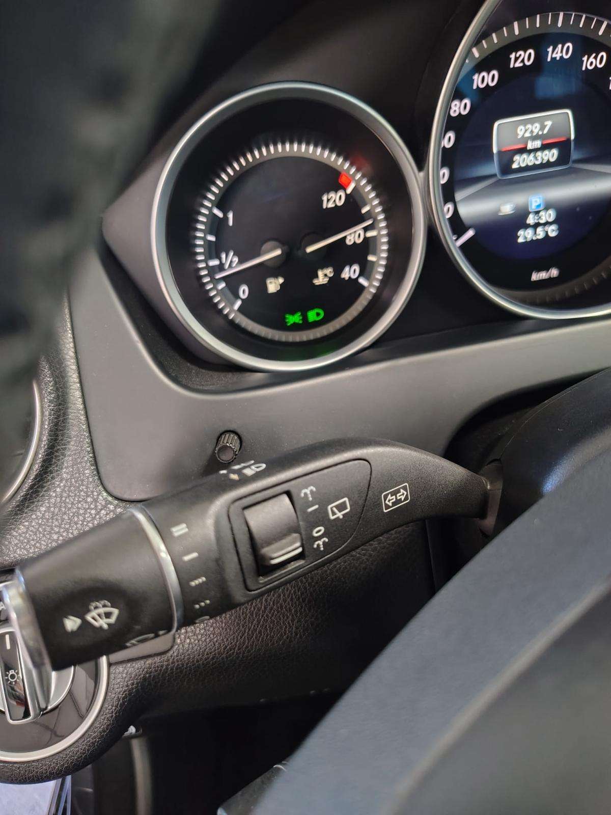mercedes-benz-classe-c-2013-diesel-2143cc