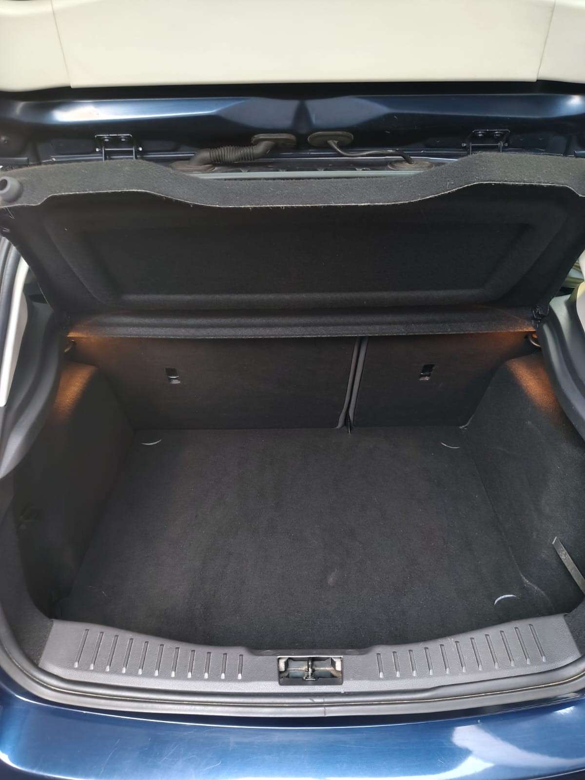 ford-focus-2011-diesel-1560cc