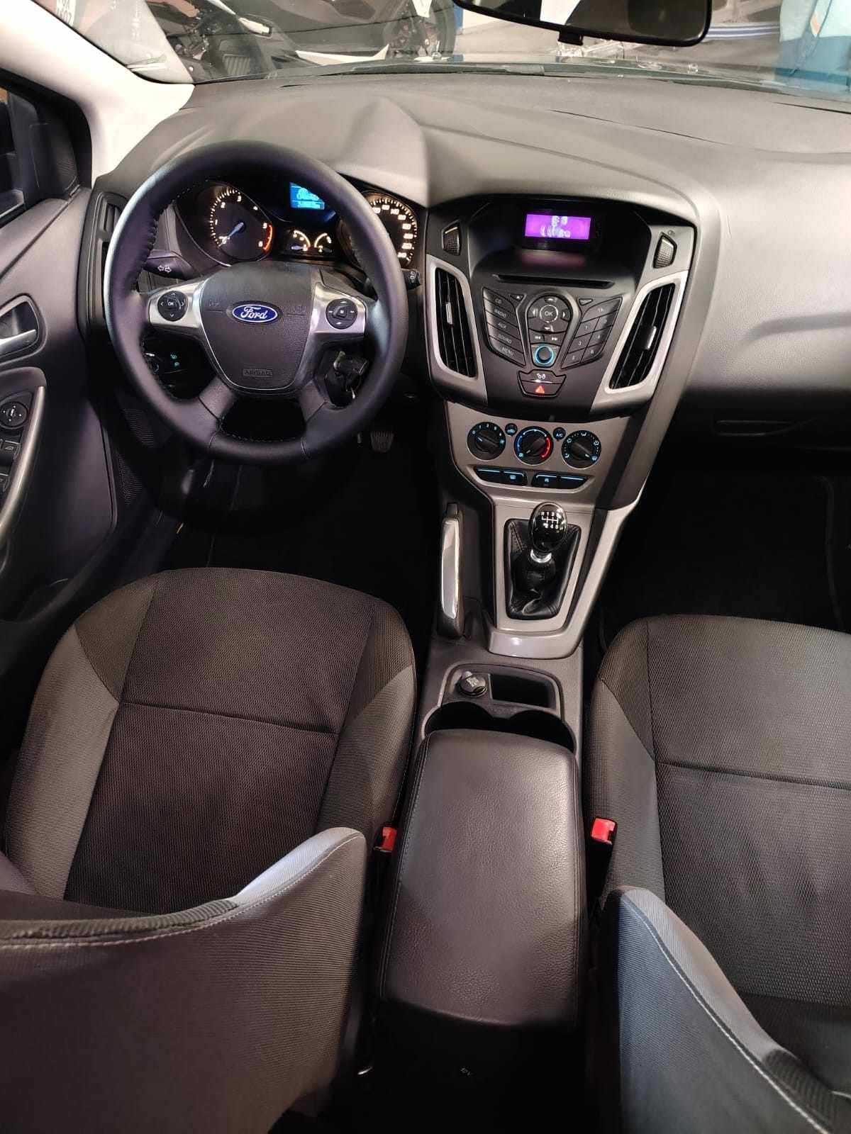 ford-focus-2011-diesel-1560cc