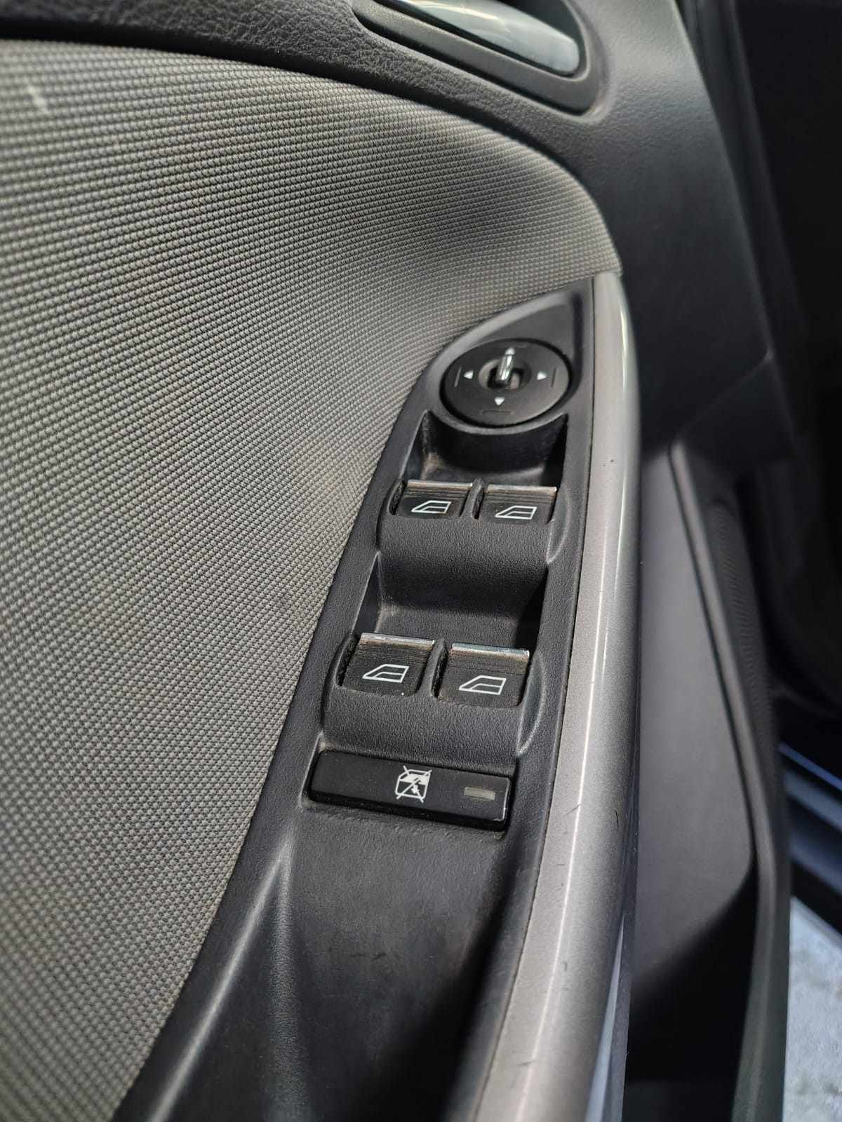 ford-focus-2011-diesel-1560cc