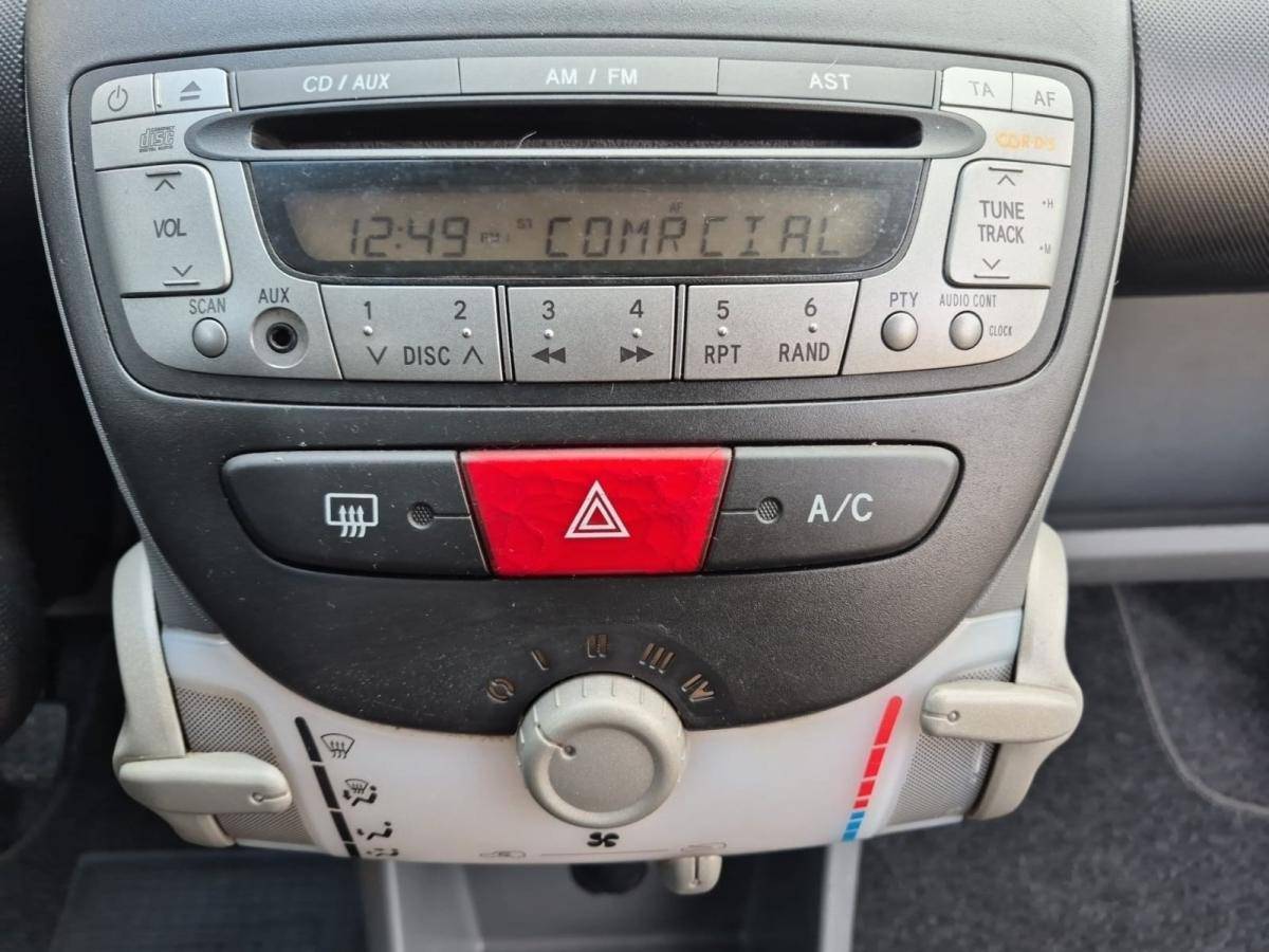 peugeot-107-2008-gasolina-998cc