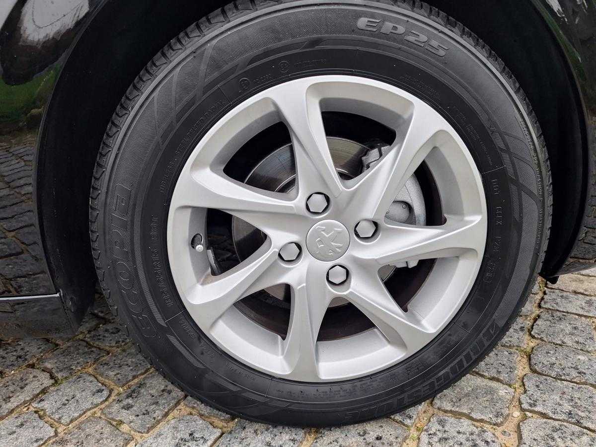 peugeot-208-2015-diesel-1398cc