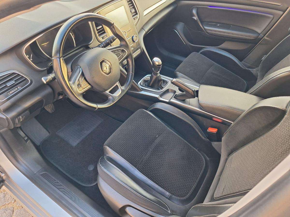 renault-megane-2018-diesel-1461cc