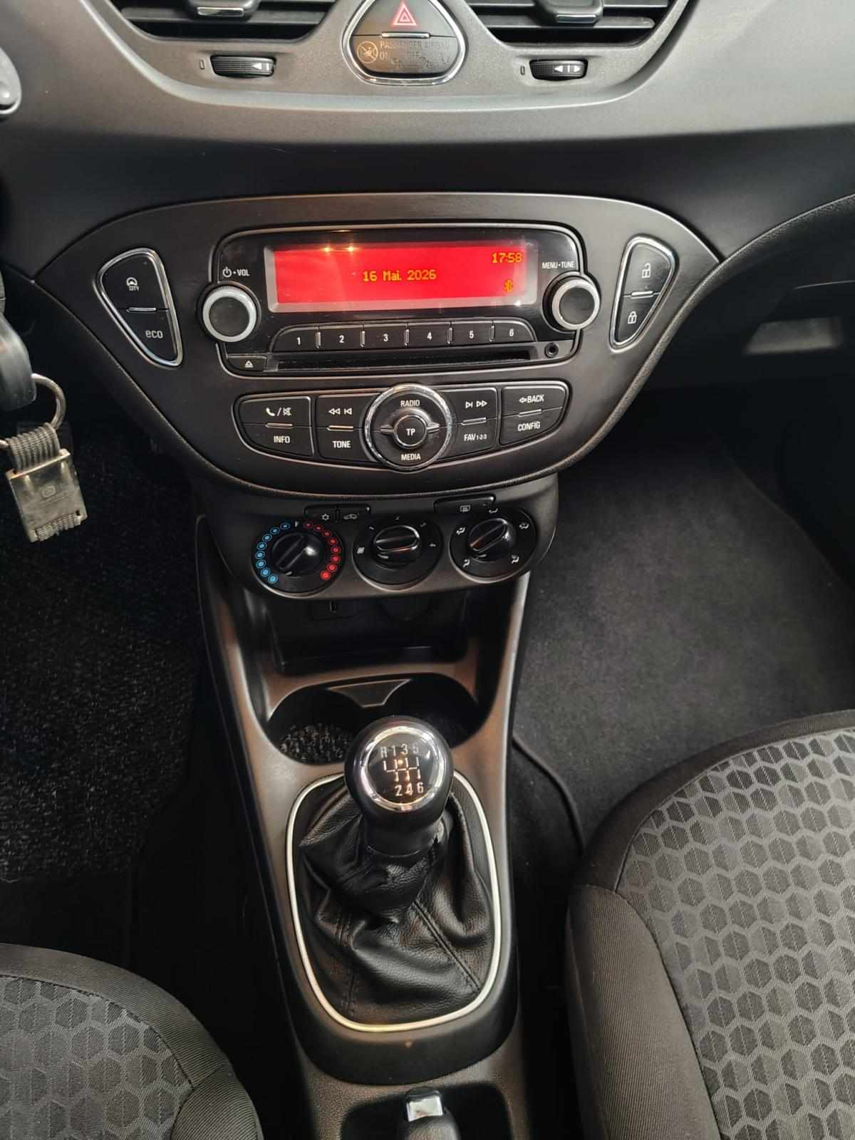 opel-corsa-2015-gasolina-999cc
