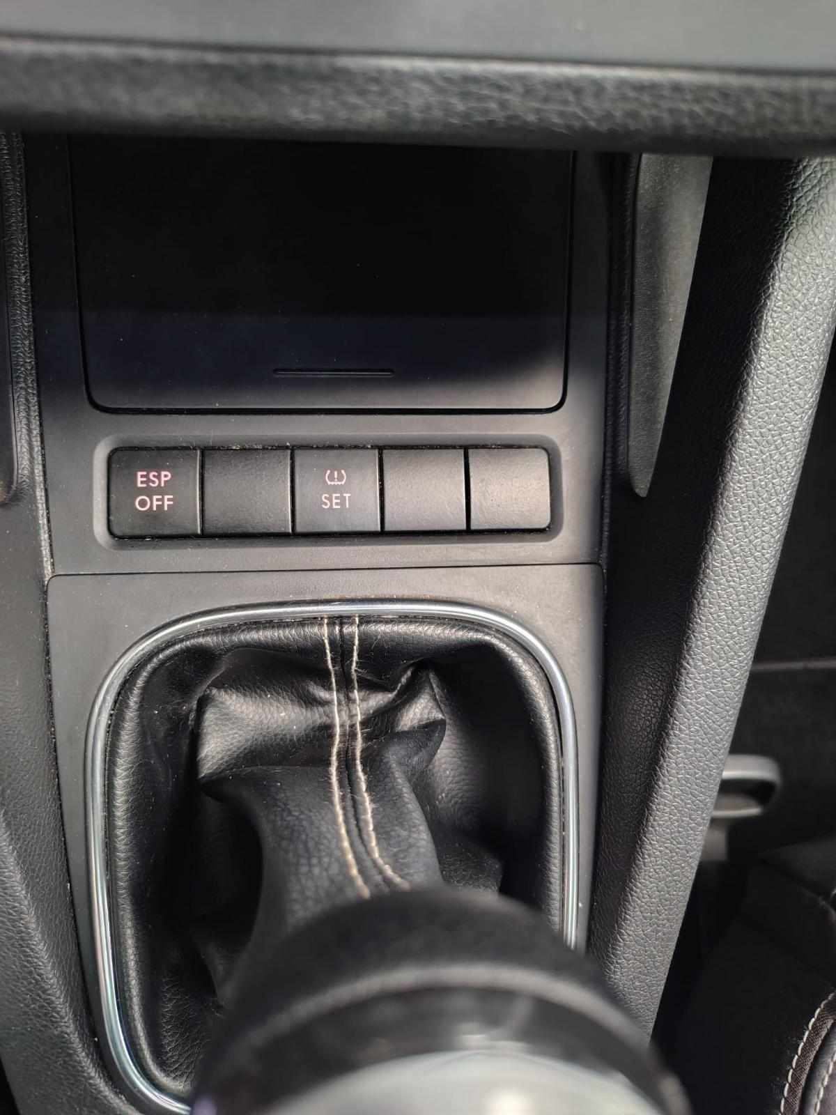 volkswagen-scirocco-2008-gasolina-1390cc