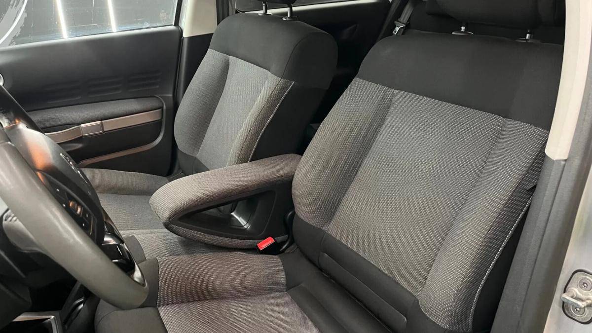 citroen-c4-cactus-2015-diesel-1560cc