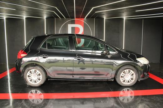 toyota-auris-2008-diesel-1364cc
