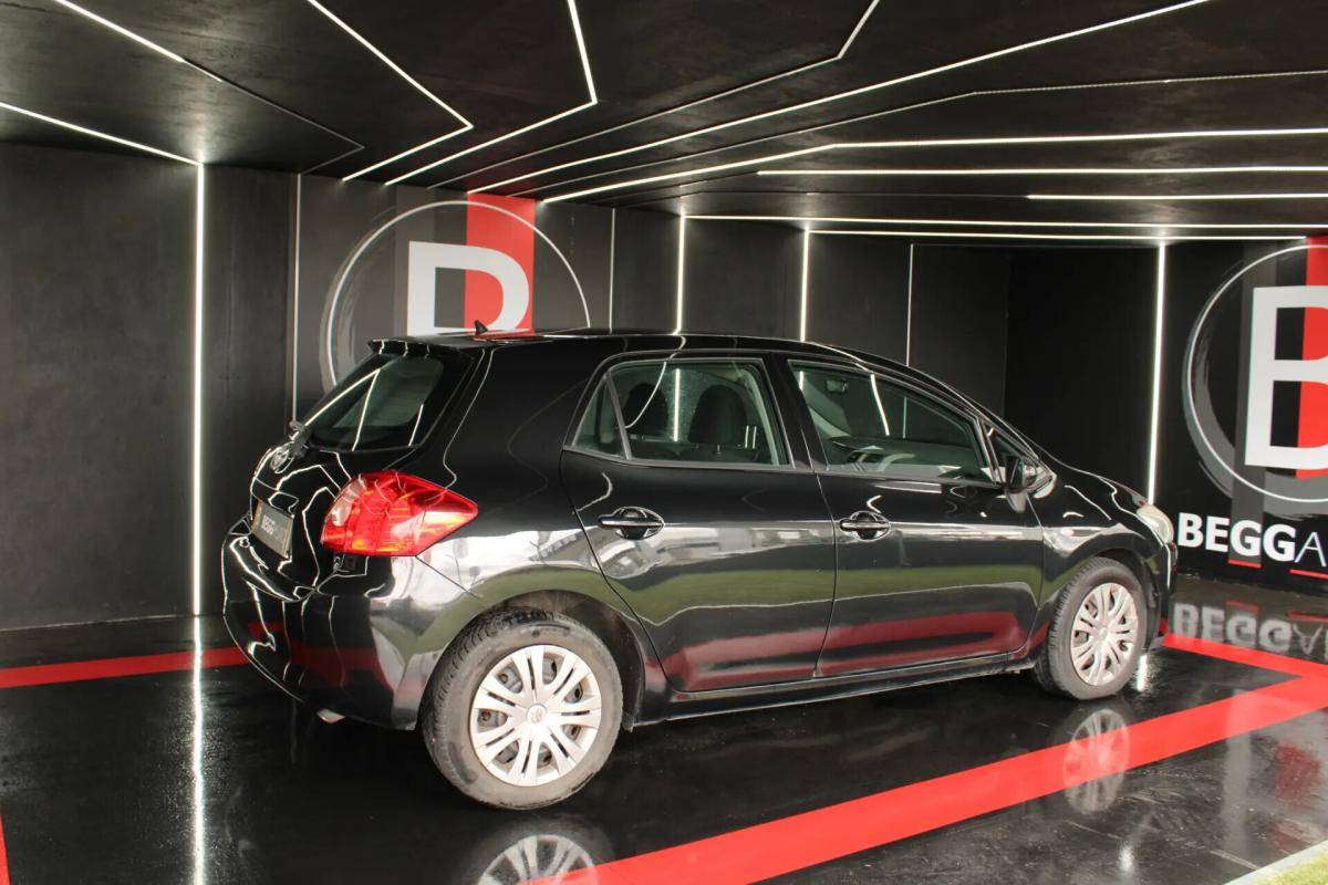 toyota-auris-2008-diesel-1364cc